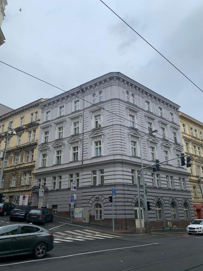 Apartment Luxury Kmochova *