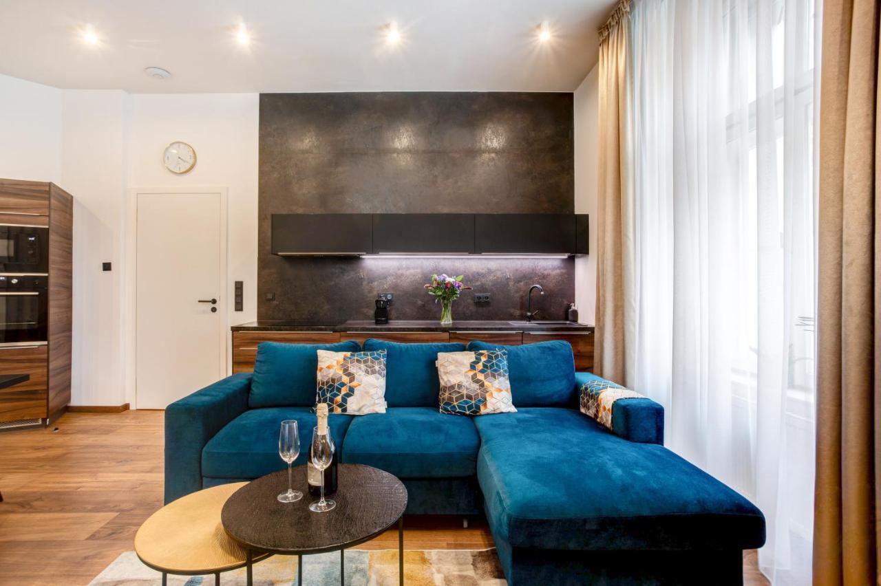 Apartment Luxury Kmochova *